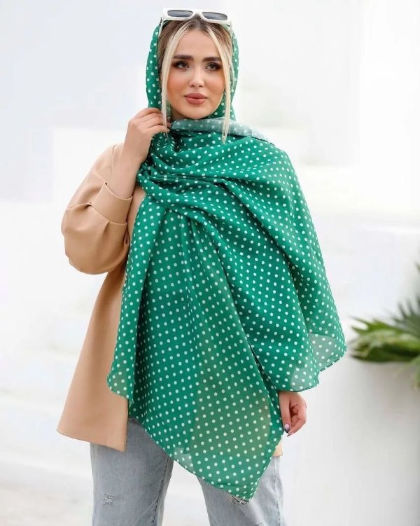 شال خال خالی نخی دخترانه 