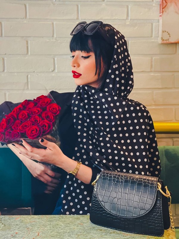 شال دوست داشتنی خال خالی