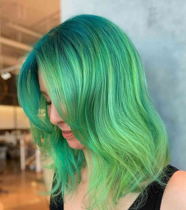 رنگ مو سبز نعنایی زیبا