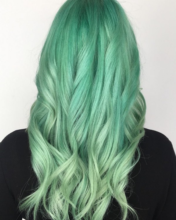 رنگ مو سبز یخی