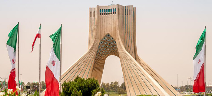 انشا درباره ایران با ریز موضوع و محتوای وطن‌پرستی
