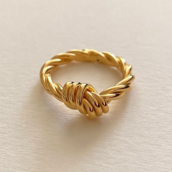 انگشتر طلای گرهای