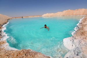 علت شناور ماندن روی آب شور