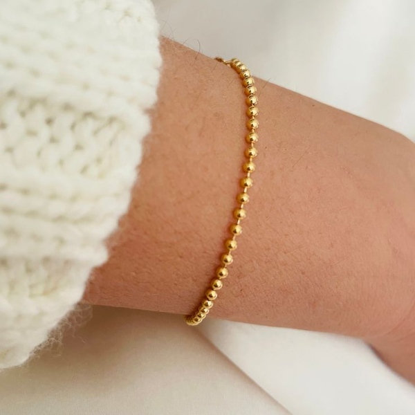 دستبند طلای تک لاین گوی‌دار زیبا