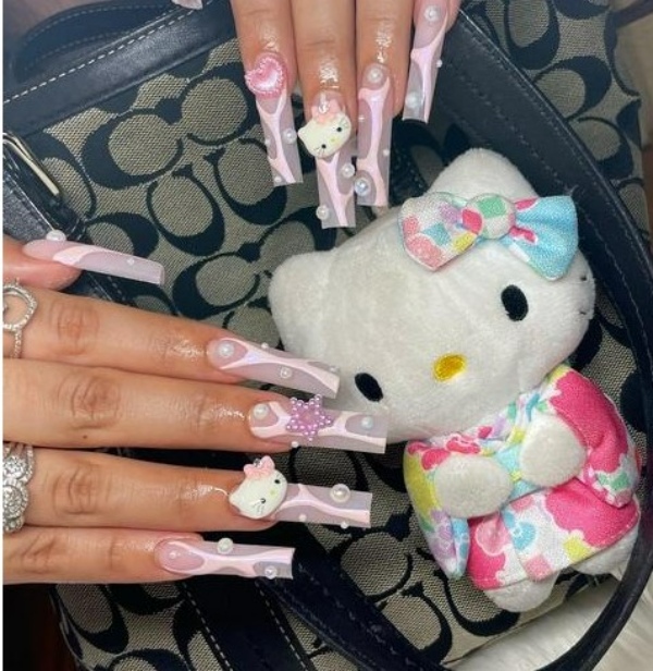 طرح ناخن کرومی دارک