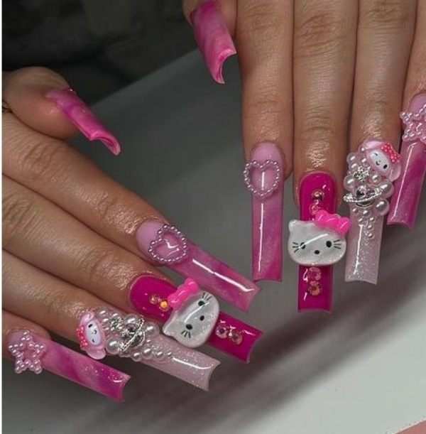 طرح ناخن کرومی دارک