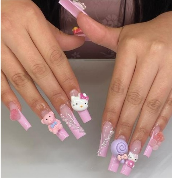 طرح ناخن کرومی دارک