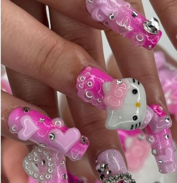 طرح ناخن کرومی دارک