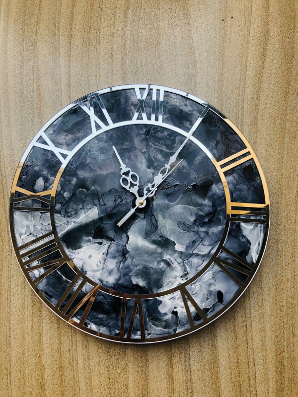 ساعت دیواری شیک رزینی