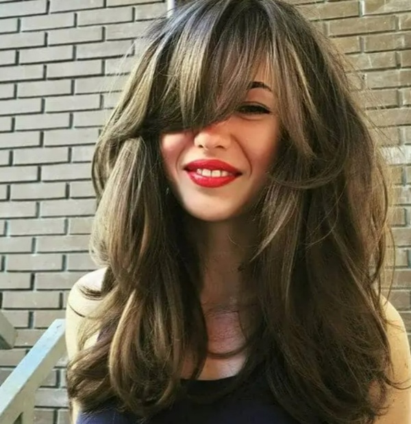 موی چتری کنار صورت