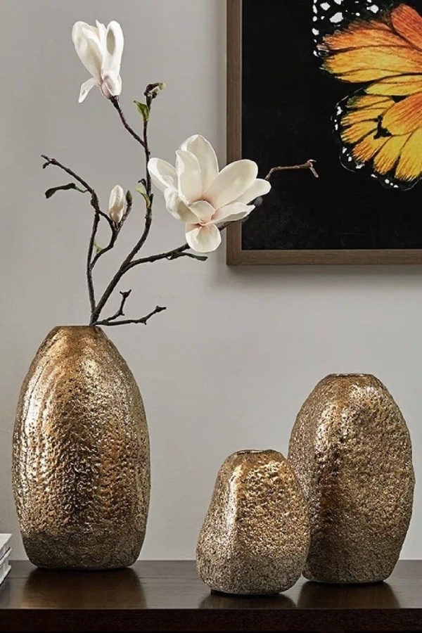 گلدان دکوراتیو طلایی دفرمه زیبا