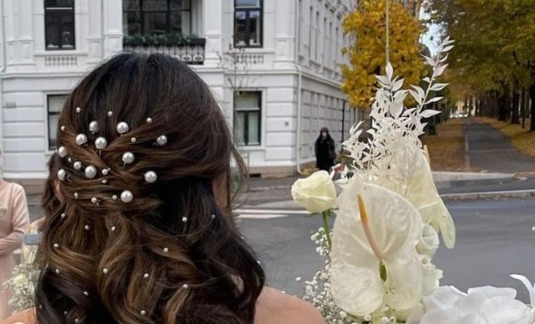 مدل موی باز عروس با مروارید زیبا