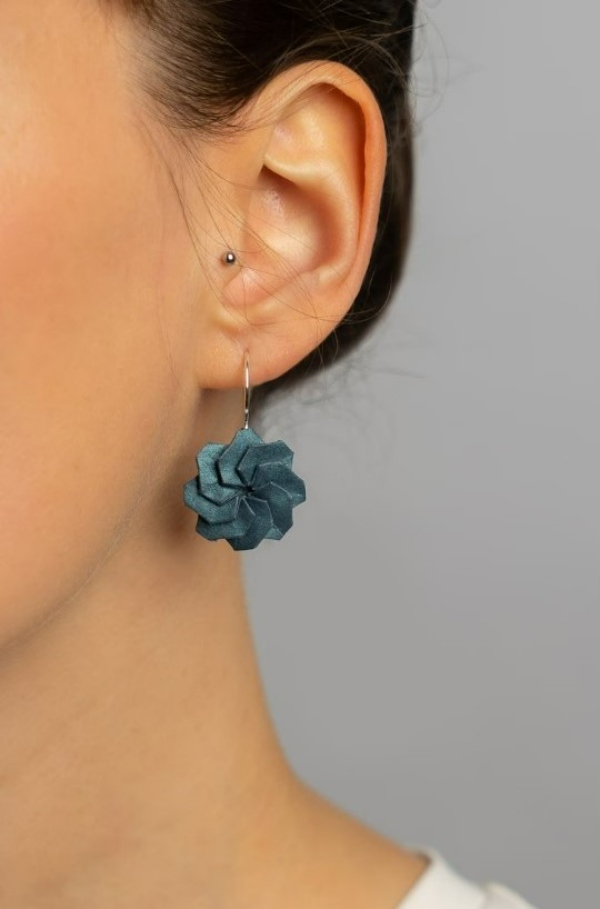 گوشواره طرح اوریگامی