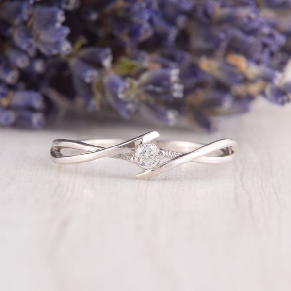 مدل انگشتر نقره ظریف نگیندار زیبا