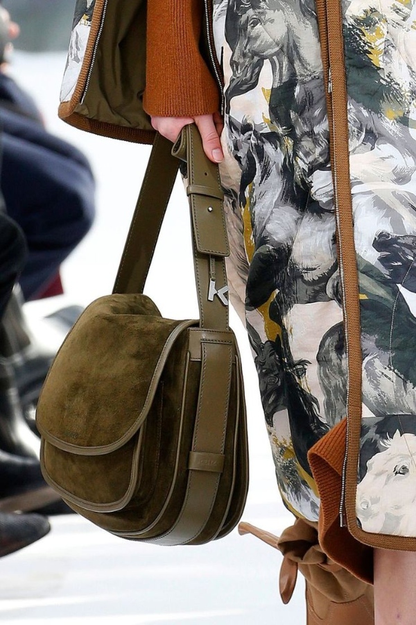 مدل کیف اسپرت با جنس جیر زیبا
