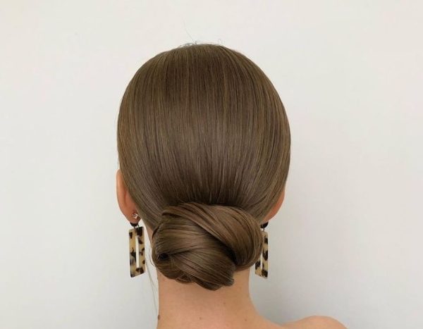 ایده شینیون پایین بسته ساده زیبا