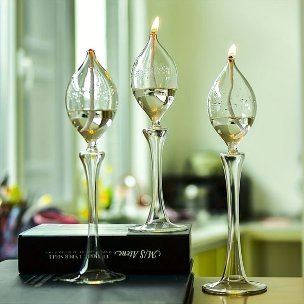 شمع ظریف و مینیمال شیشه‌ای طرح قطره