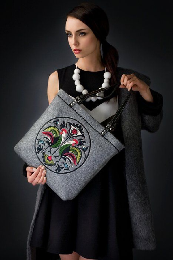 کیف گلدوزی شده نمدی زنانه زیبا