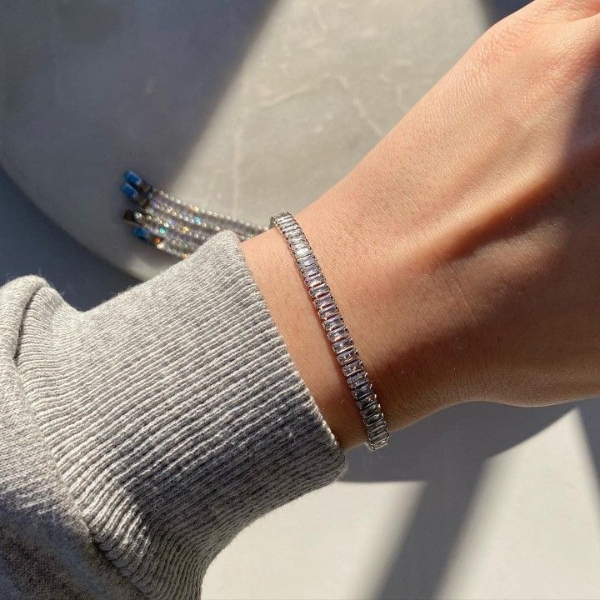 مدل دستبند تنیسی با نگین‌های الماس زیبا