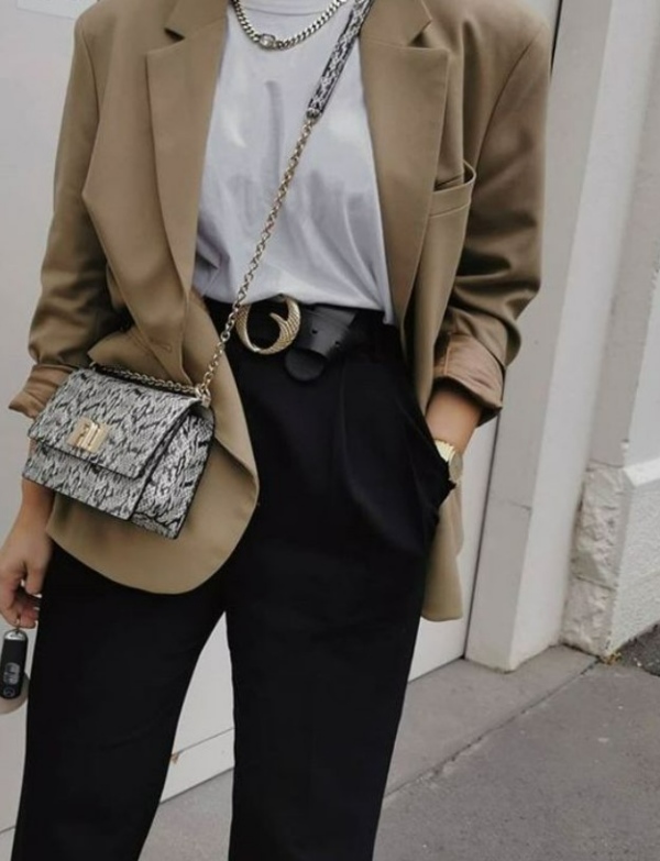 مانتو کتی نسکافهای