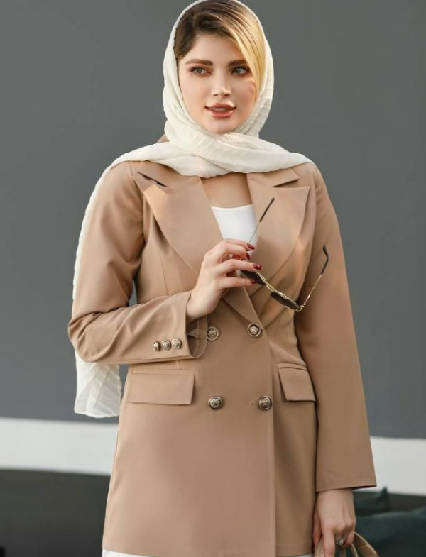 مانتو کتی نسکافهای