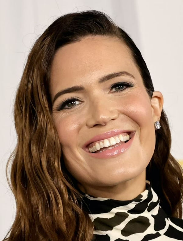 عکس پروفایل ارایشی فانتزی