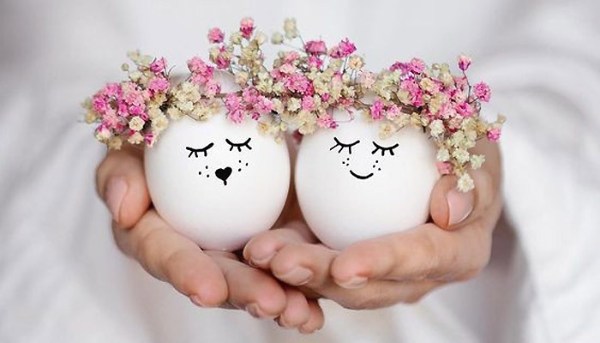 تخم مرغ کیوت و گل گلی