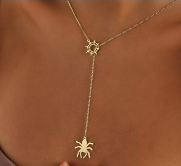 گردنبند تار عنکبوتی