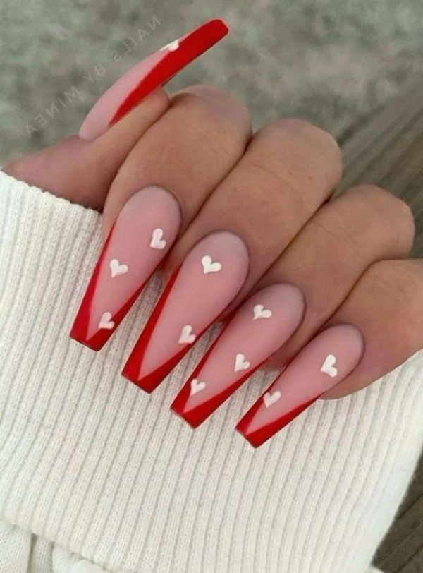 فرنچ قرمز ناخن