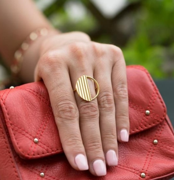 انگشتر دایرهای