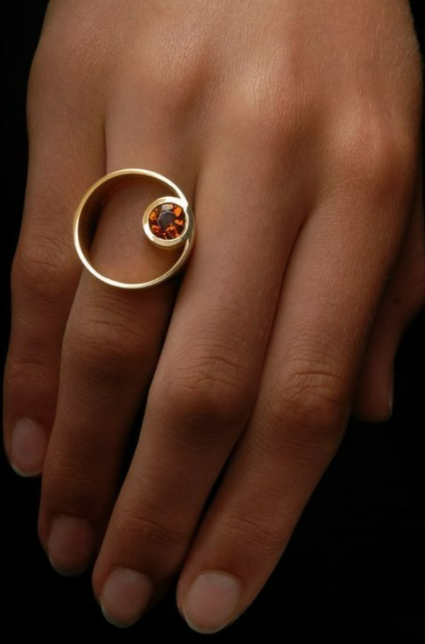 انگشتر دایرهای