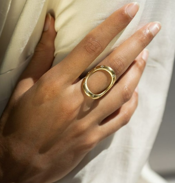 انگشتر دایرهای