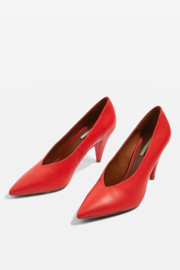 کفش قرمز مجلسی با پاشنه مخروطی