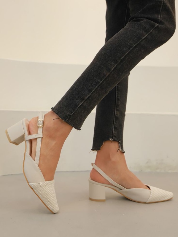 مدل کفش بهاری شیری دخترانه زیبا