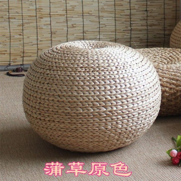 پاف دایرهای شکل حصیری به رنگ روشن