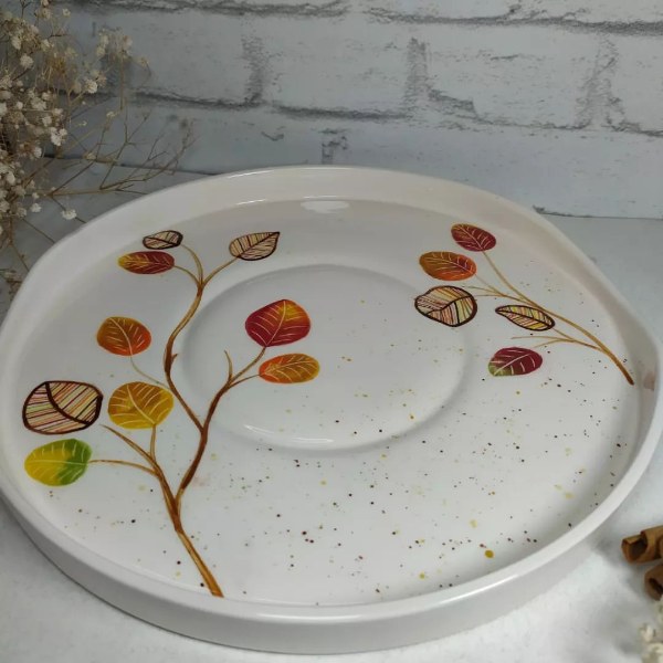 سینی سرامیکی گرد به طرح برگ‌های پاییزی