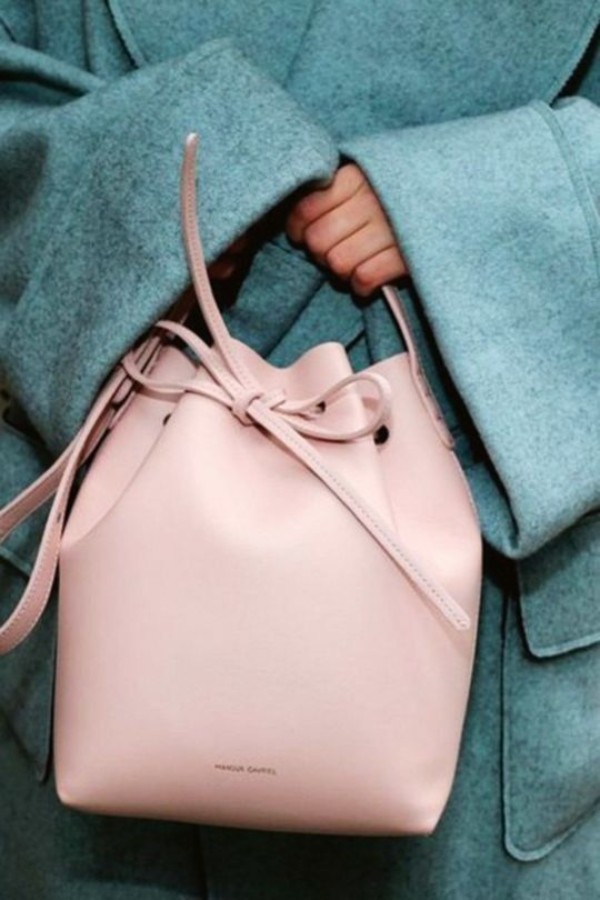 کیف شانه‌ای زیبا و شیک به رنگ نود