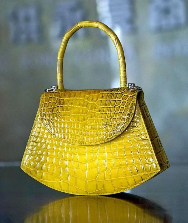 مدل کیف دستی ورنی زرد زیبا
