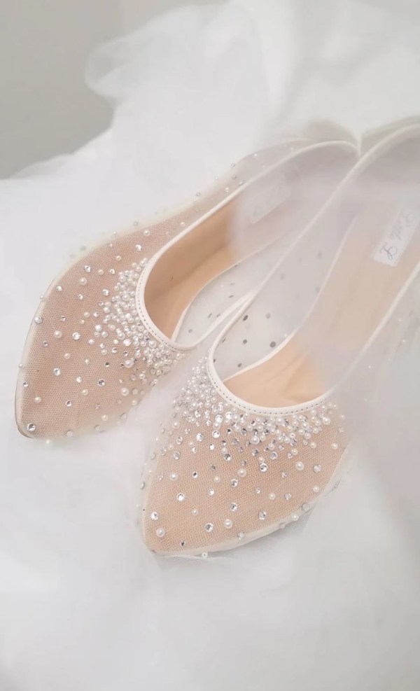 کفش توری مرواریدی زیبا برای عروس