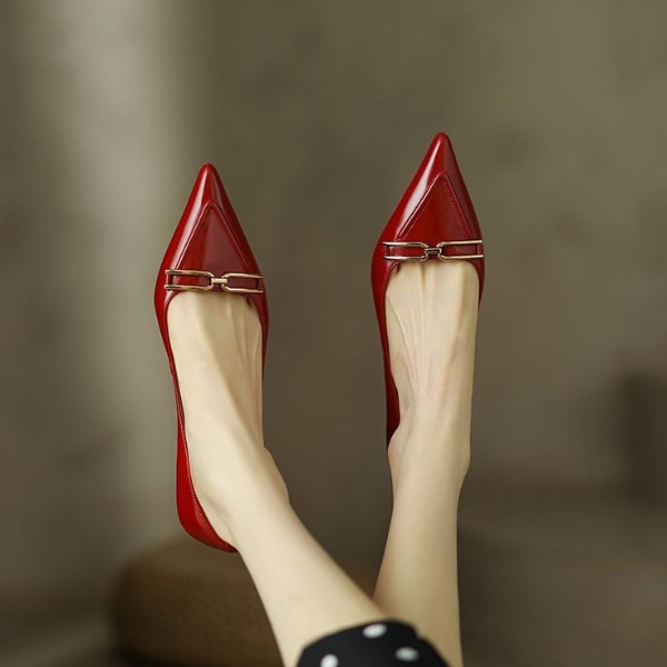 مدل کفش پاشنه تخت زرشکی ورنی زیبا