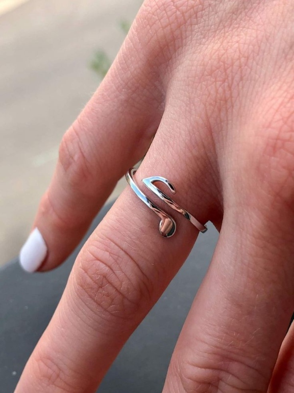 مدل انگشتر ساده و مینیمال نوت موسیقی زیبا