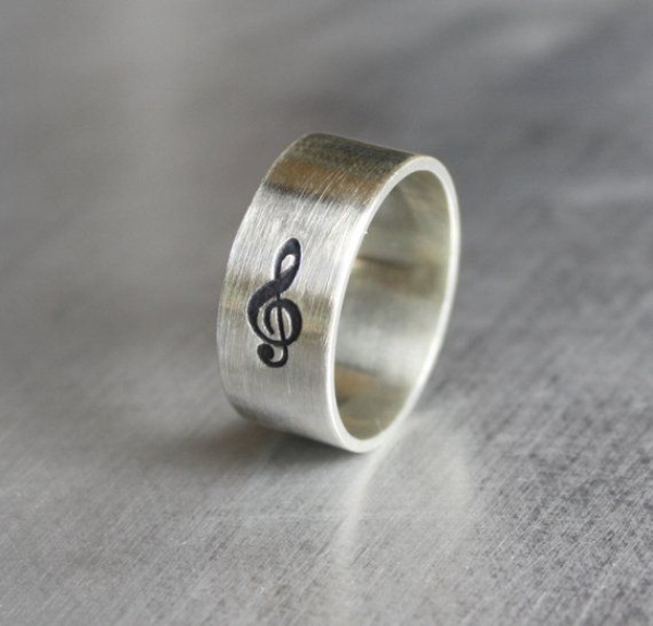 مدل حلقه اسپرت نقره‌ای نوت موسیقی زیبا