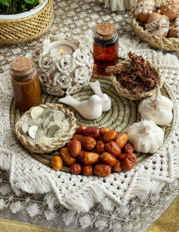 هفت سین در یک سینی