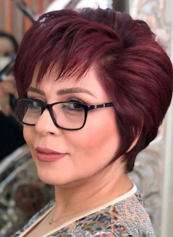 رنگ موی قرمز تیره