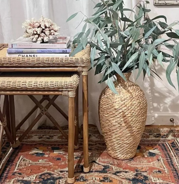 گلدان خیلی بزرگ