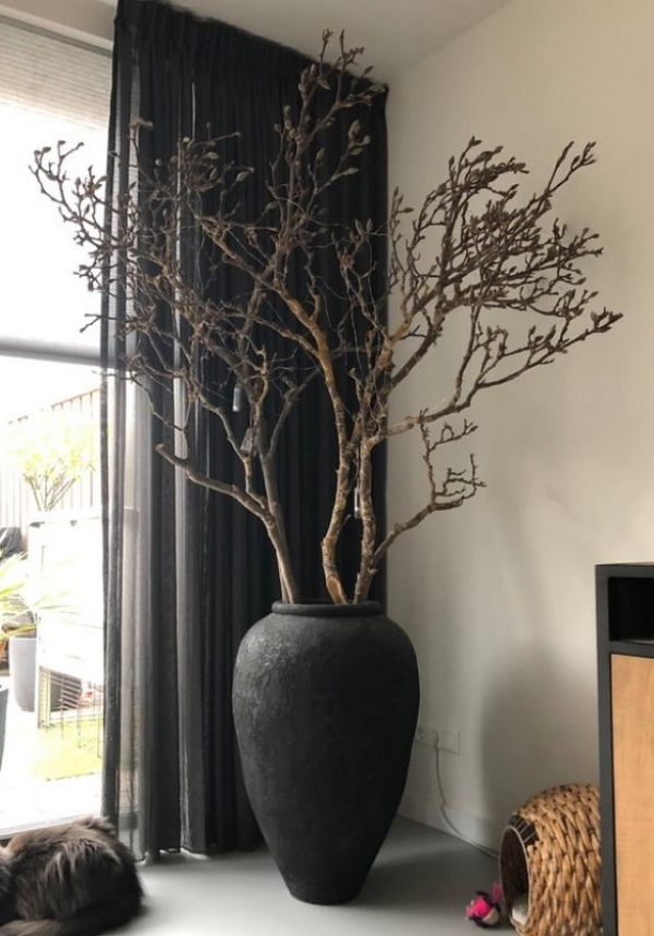 گلدان خیلی بزرگ