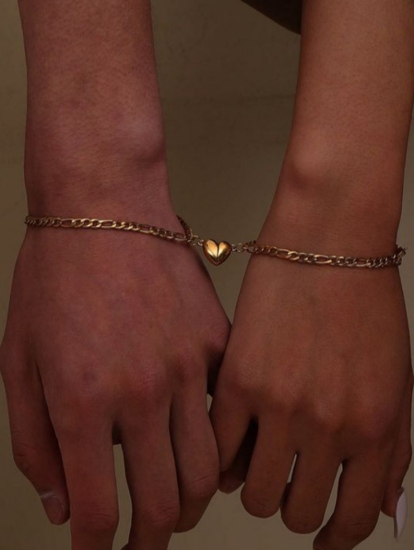دستبند ست طلای زن و شوهری