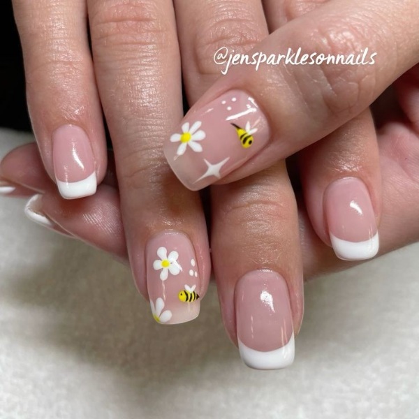 ناخن زنبوری و فرنچ سفید