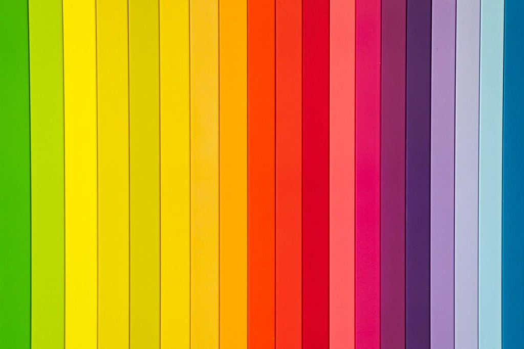 کاملترین لیست انواع رنگ ها به همراه نام و کد رنگ RGB - ستاره