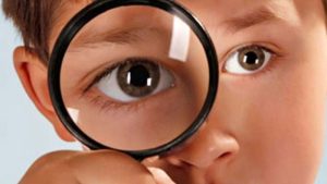 تقویت بینایی با ابزاری چون ذره بین
